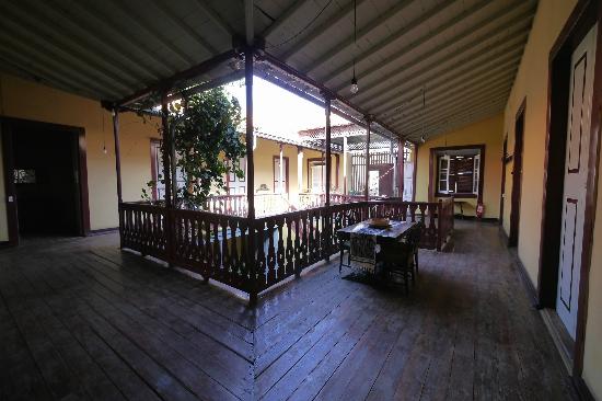 Cap vert ile de fogo colonial guest house interieur