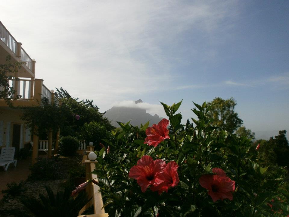 Cap vert ile de santiago quinta da montanha rui vaz vue jardin