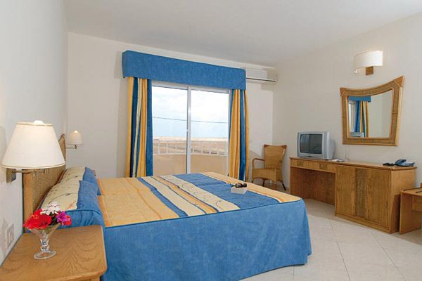 Image hotel/cap vert ile sal hotel pontao chambre