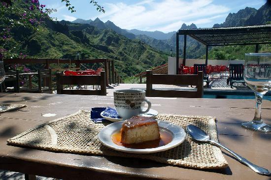 Cap vet ile de santo antao hotel pedracin village repas