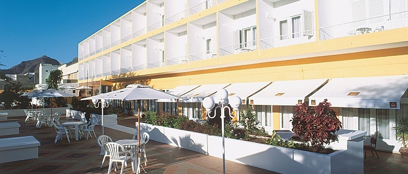 Image sejour/cap vert ile de sao vicente hotel porto grande terrasse