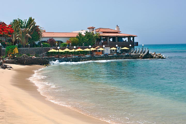 Image sejour/cap vert le de sal hotel odjo d agua vue generale