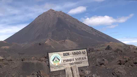 Randonnée au Cap-Vert — volcan Pico do Fogo, 2 829 m